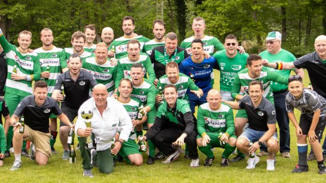 Hoekske Sport voor de elfde keer kampioen na spannende titelstrijd