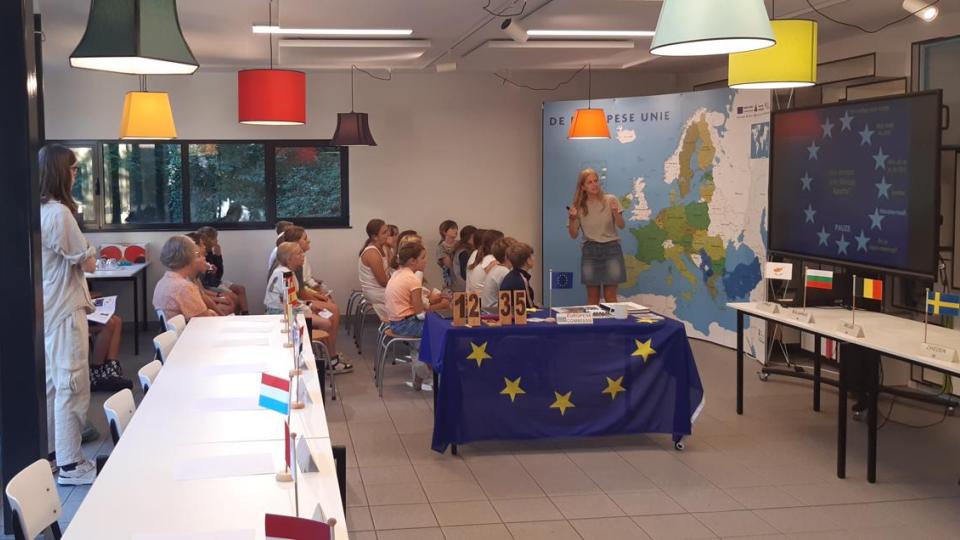 Leerlingen stemmen als Europees minister 